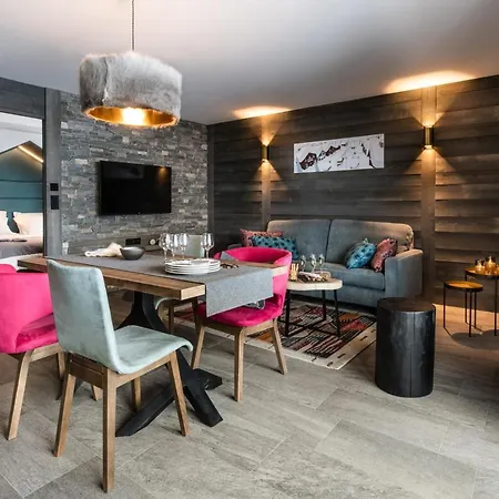Chalets Izia - Village Montana Val-d'Isere Exterior photo